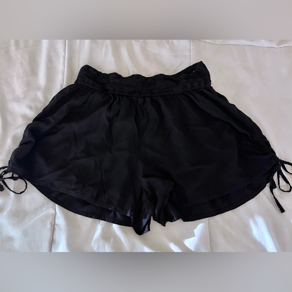 Hollister Black Pull On Elastic Waist Side Drawstring Lightweight Shorts Size S